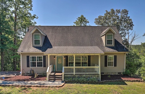 Rutherfordton Cottage | 10 mins to TIEC - Sleeps 6 - Rutherfordton Retreat