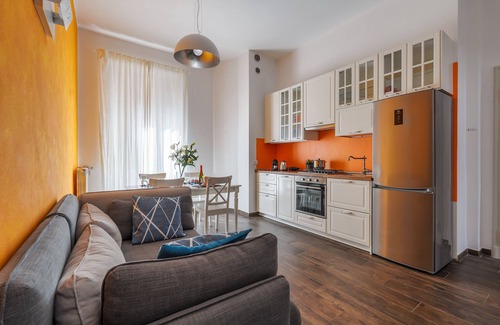 Gioia Apartment | 10 minutes by walk from Central Station, Wifi and Netflix