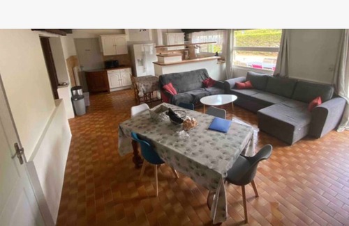 Olonne-sur-Mer Apartment | 10 minutes walk from the sea