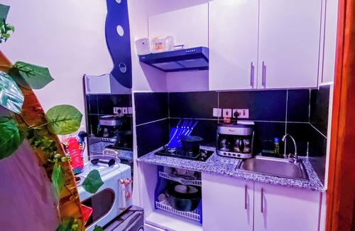 Embakasi Apartment | 10 minutes from JKIA .7 minutes from SGR Nairobi terminus and Quiver lounge
