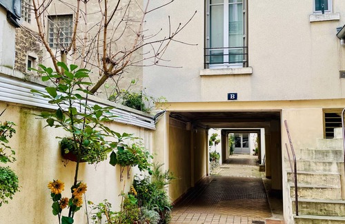 Suresnes Apartment | 10 minutes from La Défense and 20 minutes from Paris or Rolland Garros
