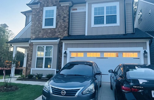 North Raleigh House | 10 minutes to downtown Raleigh. Stay in style in North Raleigh Home