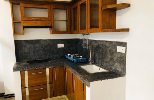Unawatuna Villa | 10 minutes to Talpe Rock Pools and Unawatuna Beach with Beautiful Mountain View,