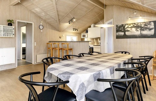 Spodsbjerg House | 10 person holiday home in Rudkøbing