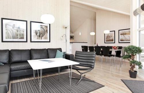 Grossenbrode House | 10 person holiday home in Großenbrode