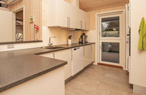 Trend House | 10 person holiday home in Løgstør