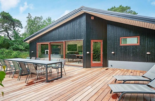 Bedegaard House | 10 person holiday home in Nexø