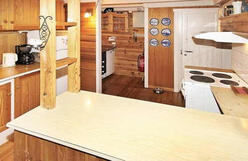 Tjaldal House | 10 person holiday home in ÅSERAL