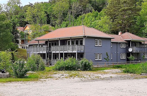 Lyngdal Apartment | 10 person holiday home in lyngdal