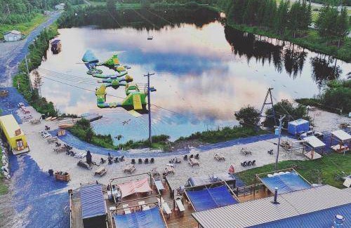 Saint-Faustin-Lac-Carre Apartment | 1000 m² Apartment ∙ 3 bedrooms ∙ 8 guests