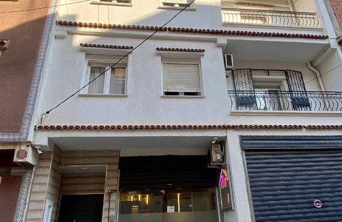 Algiers Apartment | 100 m² Serviced apartment ∙ 4 bedrooms ∙ 10 guests