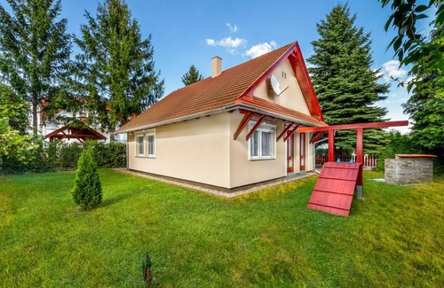 Balatonmariafurdo Other | 100 m² Accommodation ∙ 3 bedrooms ∙ 6 guests