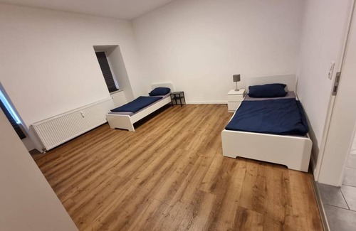 Brunsbuttel Apartment | 100 m² Apartment ∙ 3 bedrooms ∙ 6 guests