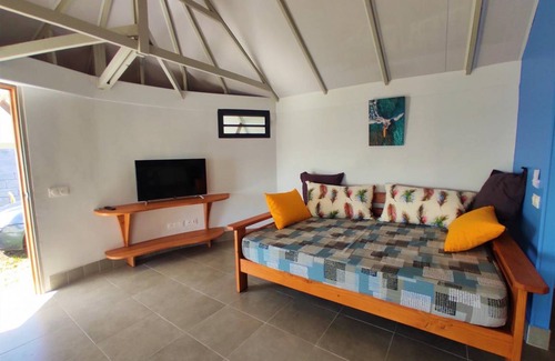 Arue Apartment | 100 m² Apartment ∙ 1 bedroom ∙ 4 guests