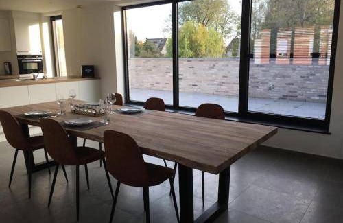 Laarne Apartment | 100 m² Apartment ∙ 2 bedrooms ∙ 4 guests
