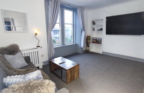 Murthill Apartment | 100 m² Apartment ∙ 2 bedrooms ∙ 4 guests