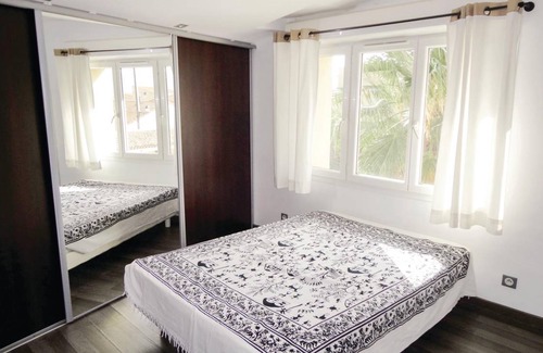 Sauvian Apartment | 100 m² Apartment ∙ 2 bedrooms ∙ 4 guests