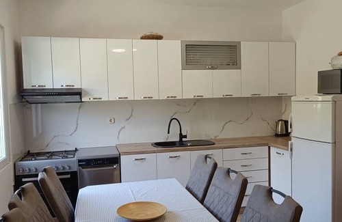 Poljica Apartment | 100 m² Apartment ∙ 2 bedrooms ∙ 5 guests