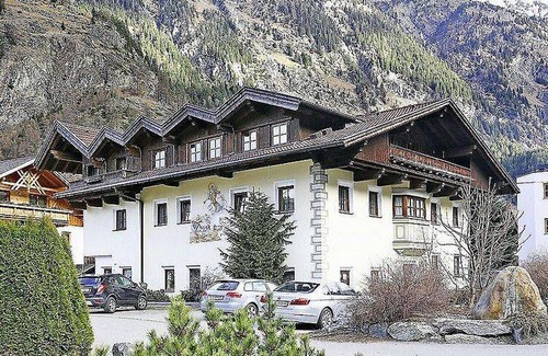 Huben Apartment | 100 m² Apartment ∙ 3 bedrooms ∙ 6 guests