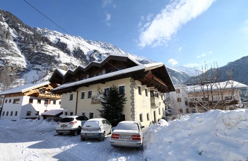 Huben Apartment | 100 m² Apartment ∙ 3 bedrooms ∙ 6 guests