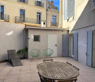 Beziers Apartment | 100 m² Apartment ∙ 4 bedrooms ∙ 10 guests