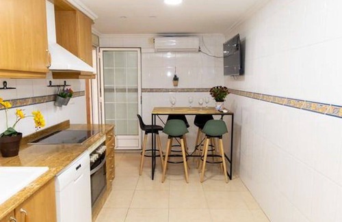 Camins al Grau Apartment | 100 m² Apartment ∙ 5 bedrooms ∙ 6 guests