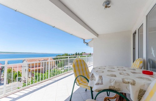 Starigrad Apartment | 100 m² Apartment ∙ 3 bedrooms ∙ 6 guests