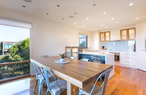 St. Andrews Beach House | 100 m² House ∙ 4 bedrooms ∙ 8 guests
