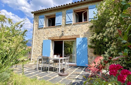 Fuilla House | 100 m² Gîte ∙ 3 bedrooms ∙ 5 guests