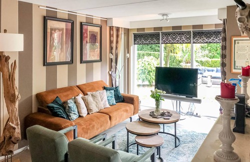 Delden House | 100 m² House ∙ 2 bedrooms ∙ 4 guests