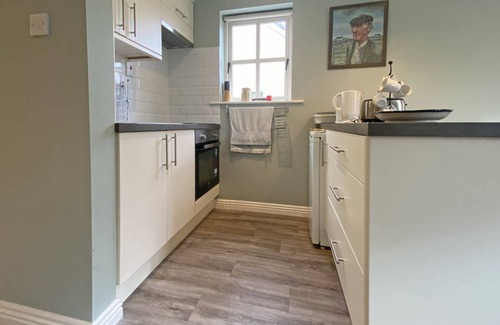 Clifden House | 100 m² House ∙ 2 bedrooms ∙ 4 guests