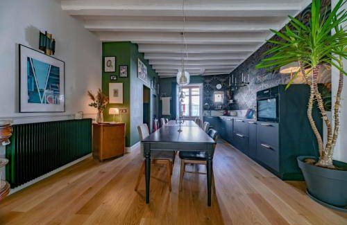 Cusset House | 100 m² House ∙ 3 bedrooms ∙ 8 guests