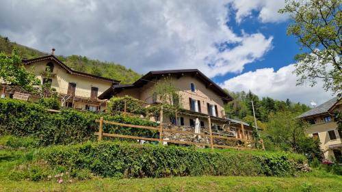 Torre Pellice Resort | 100 m² Resort ∙ 2 bedrooms ∙ 9 guests