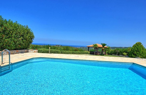 Platanias Villa | 100 m² Villa ∙ 2 bedrooms ∙ 4 guests