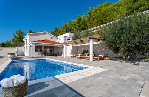 Celina Villa | 100 m² Villa ∙ 2 bedrooms ∙ 4 guests