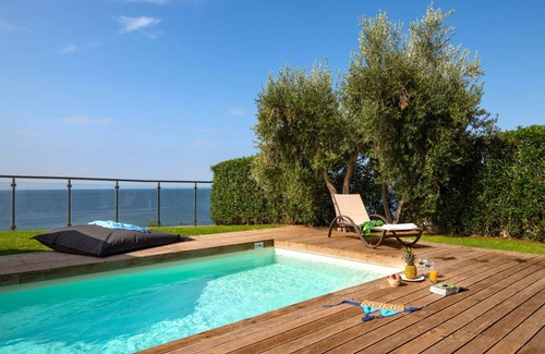 Nea Moudania Villa | 100 m² Villa ∙ 3 bedrooms ∙ 6 guests