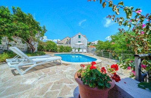 Sumartin Villa | 100 m² Villa ∙ 3 bedrooms ∙ 6 guests