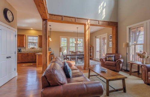 Bear Lake Reserve Condo | 100 Saddle Notch Lane Lodge 3 at Bear Lake Reserve