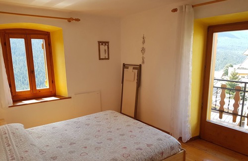 Comelico Superiore Apartment | 100 sqm apartment comelico dolomiti