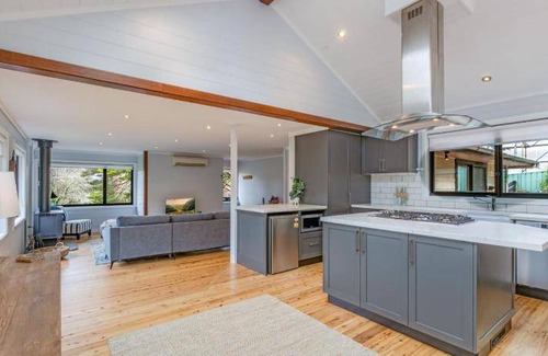Leura House | 1000 m² House ∙ 3 bedrooms ∙ 6 guests