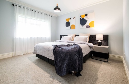 Ferny Creek Bed & Breakfast | 1000 Reasons - Just near the 1000 Steps and Dandenong Ranges National Park.