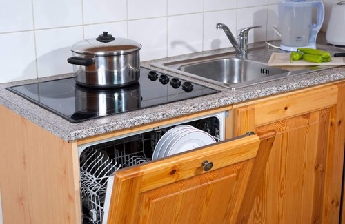 Saint-Jean-d'Arves Apartment | 100m from resort center, fitness, swimming pool, terrace, balcony, parking, tv, ski locker, 36m²