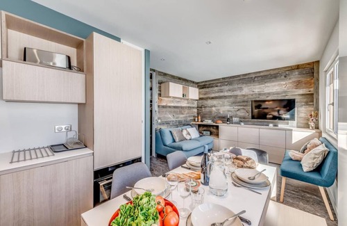 Tignes le Lac Apartment | 100m from ski slopes, 5th floor, view lake, tv, ski locker, 35m², Tignes
