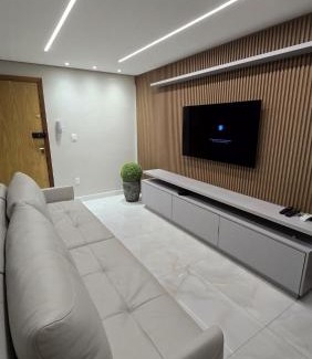 Castelo Apartment | 101 - Área Privativa de Luxo ar condicionado e churrasqueira