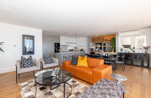 Sea Point Apartment | 101 Alpha One - Lavish Luxe Apartment by HMH