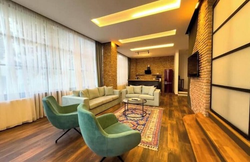 Ankara City Center Apartment | 101- Garden, Jacuzzi, Spacious, Luxury House