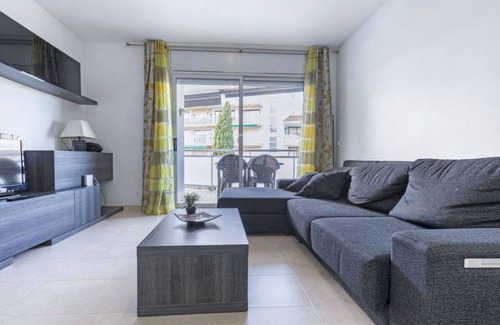 Torredembarra Apartment | 101 m² Apartment ∙ 3 bedrooms ∙ 6 guests