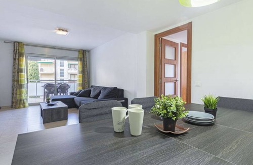 Torredembarra Apartment | 101 m² Apartment ∙ 3 bedrooms ∙ 6 guests