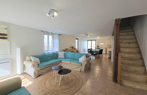 Saint-Meard-de-Drone Cottage | 101 m² Cabin ∙ 3 bedrooms ∙ 6 guests