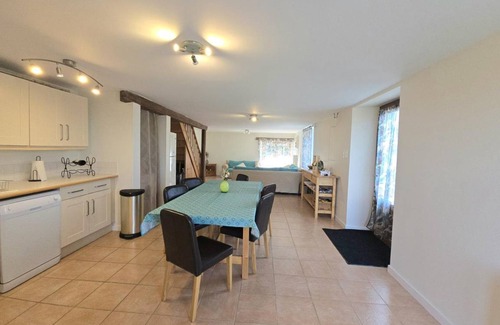 Saint-Meard-de-Drone Cottage | 101 m² Cabin ∙ 3 bedrooms ∙ 6 guests
